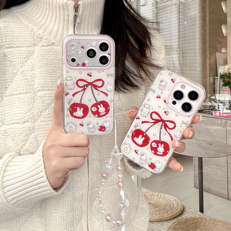 Cute Cartoon Wrist Strap Silicone Case - キュートな漫画風スイートチェリーミッフィー スパークリングフォンケース iPhone 13 14 15