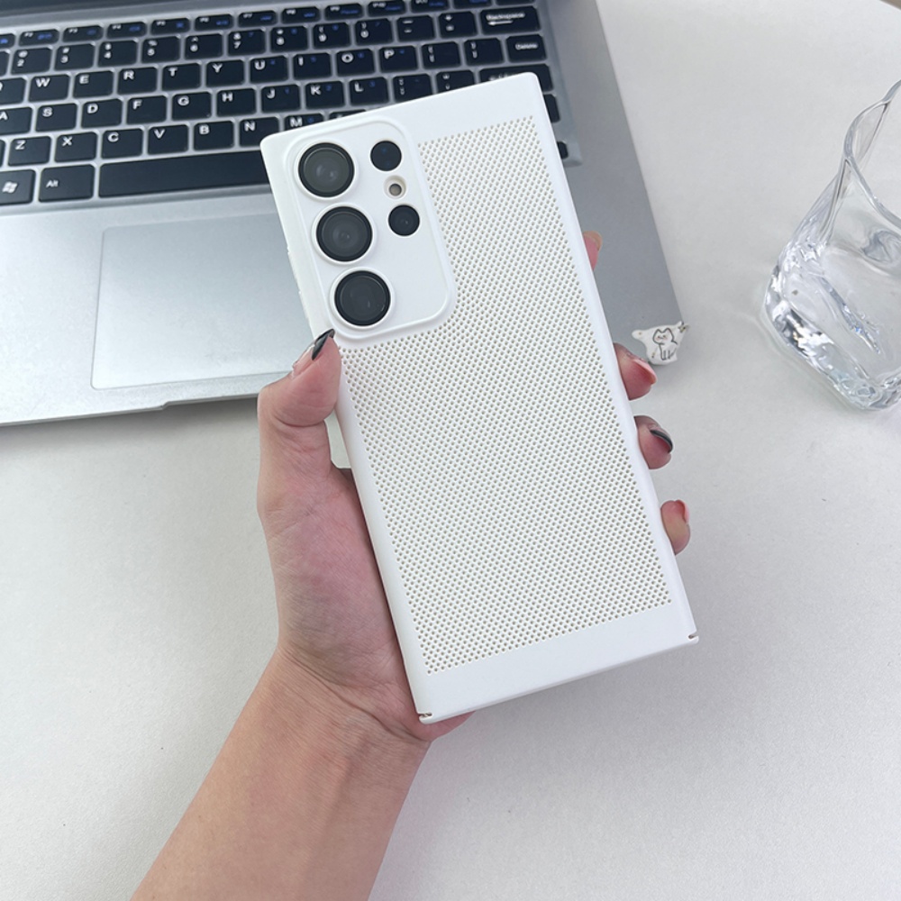 スリムメッシュ通気性放熱マット仕上げスマホケース Samsu - Heat Dissipation Mesh Breathable Case のレビューと価格