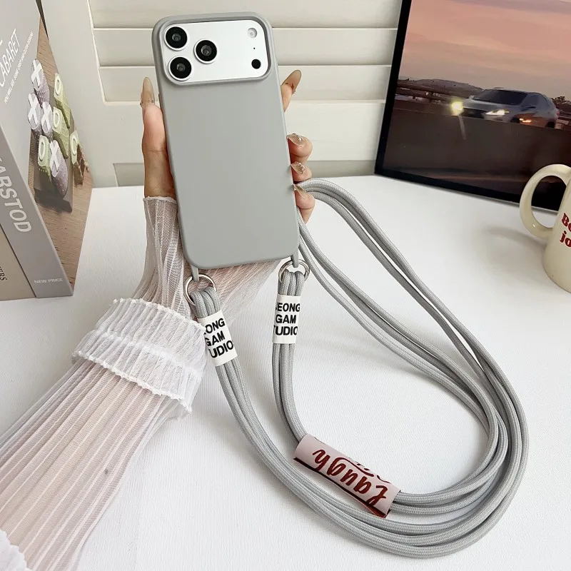 オリジナルランヤードケース iPhone 18 17 16  - Crossbody Lanyard Neck Strap Case のレビューと価格