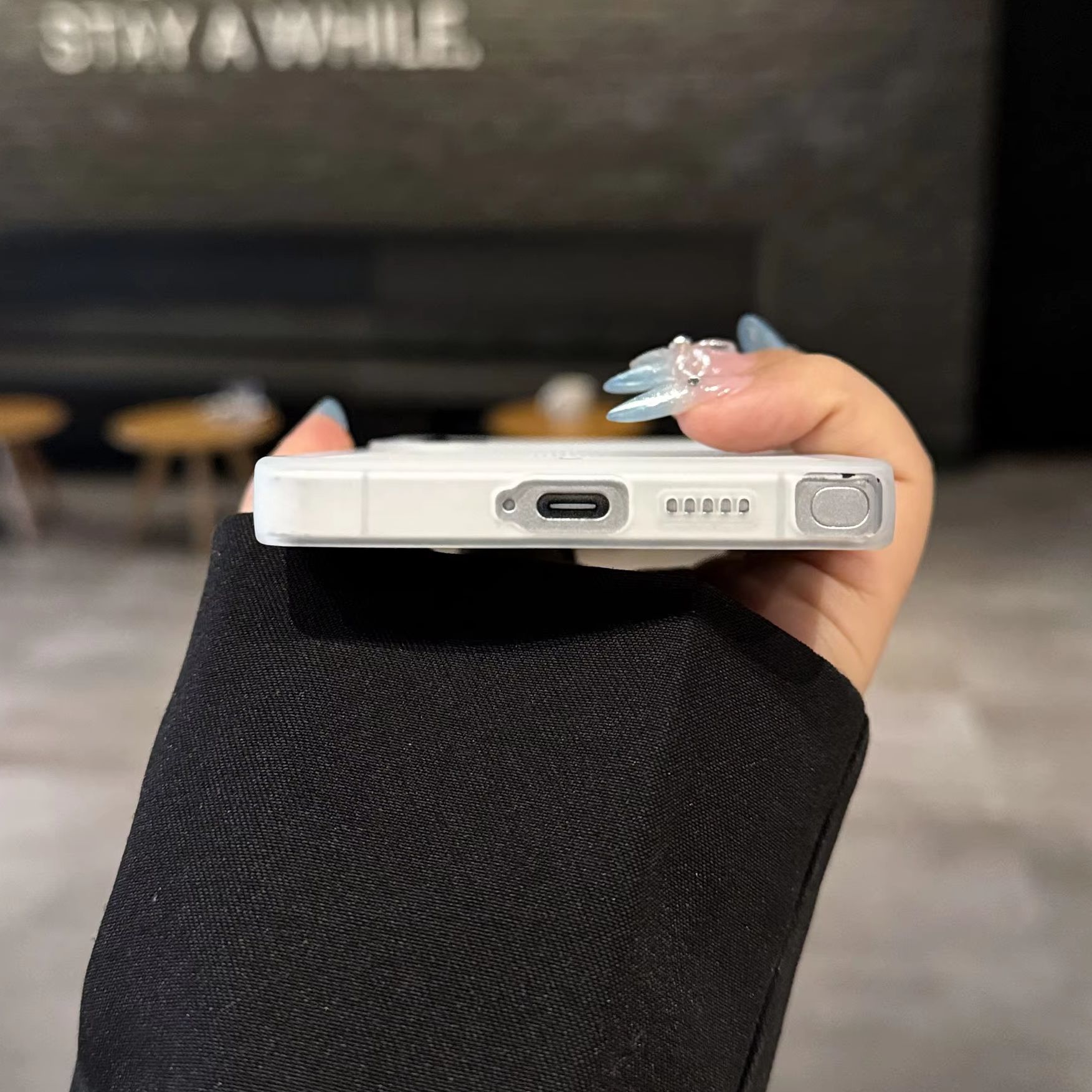 中空メッシュ放熱超薄型ケース サムスンギャラクシーS26 S - Heat Dissipation Mesh Breathable Case のレビューと価格